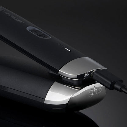 ghd
Unplugged plattång Matte Black